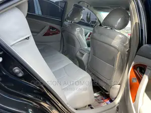 Toyota Camry LE 4dr Sedan (2.5L 4cyl 6AM) 2010 Black
