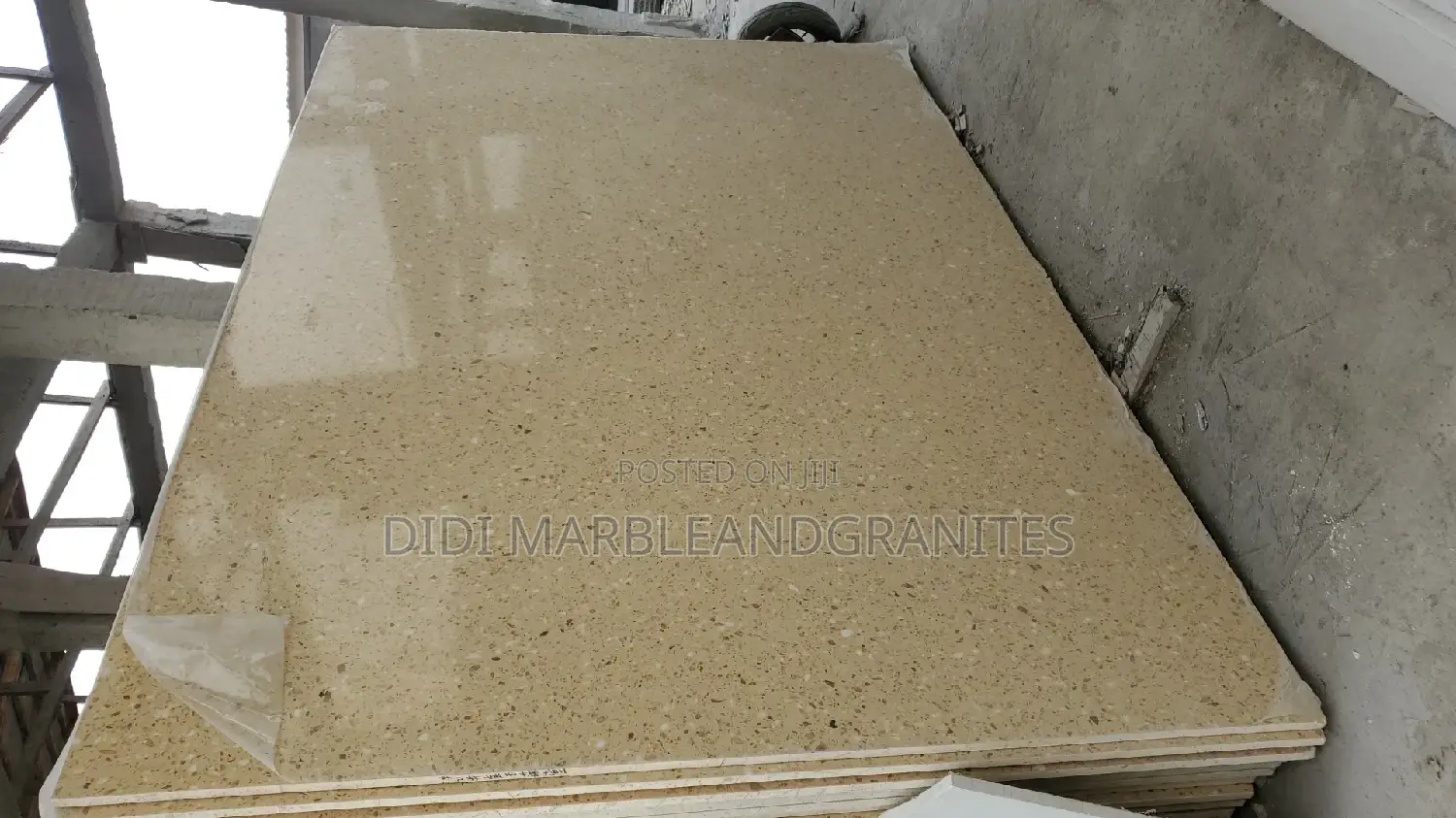 Yellow Quartz for Kitchen Counter Top.