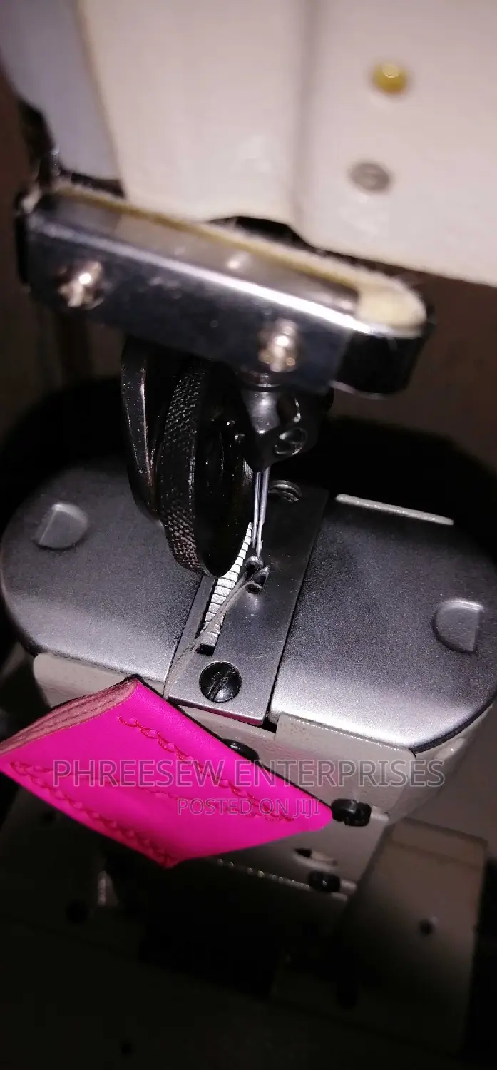 Post Bed Leather Sewing Machine