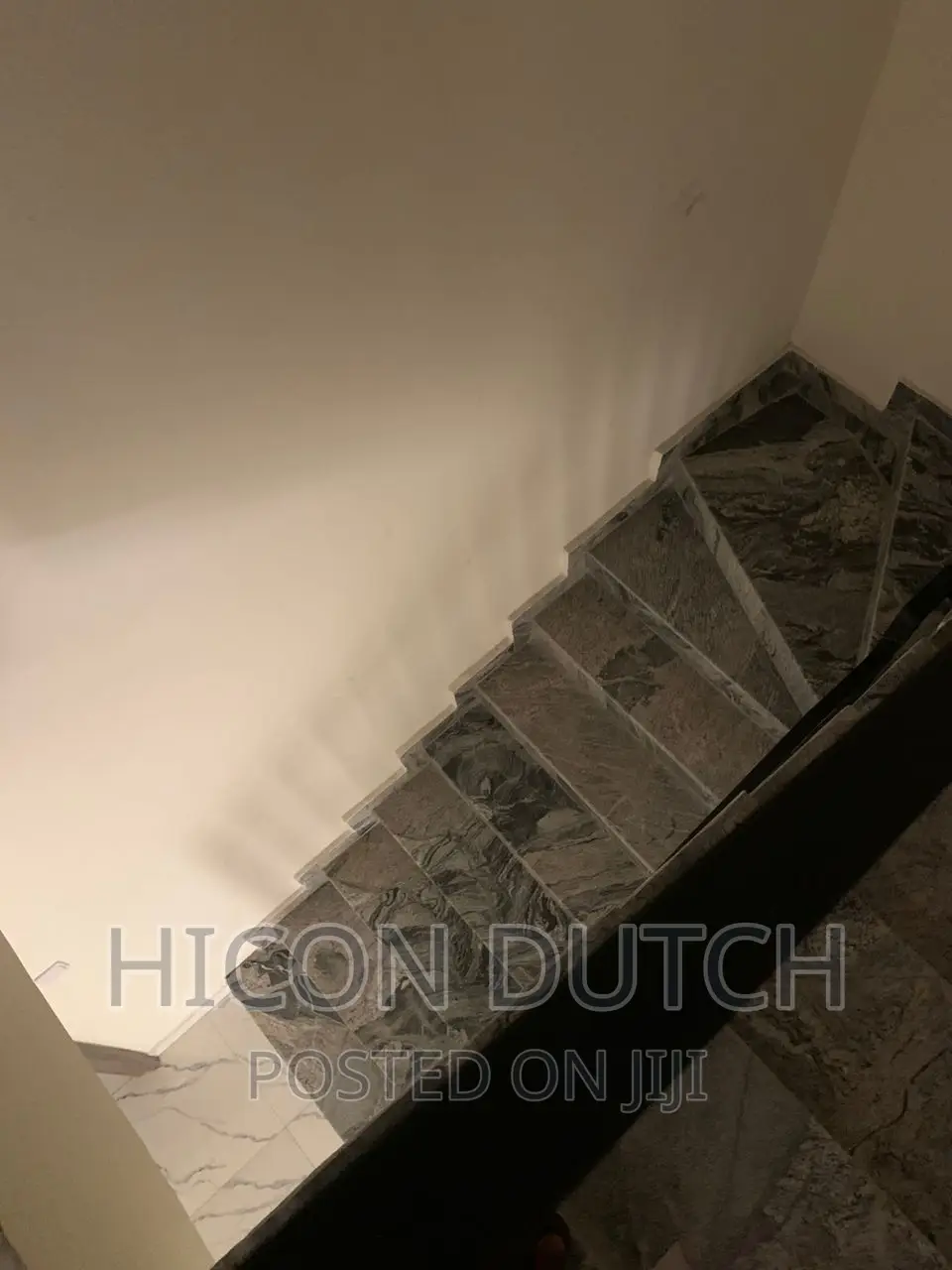 4bdrm Townhouse / Terrace in Main Katampe for rent