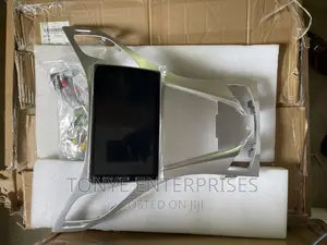 Hyundai Azera 2011-2012 Multimedia Player