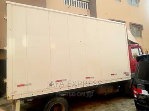 Logistics Truck Service
