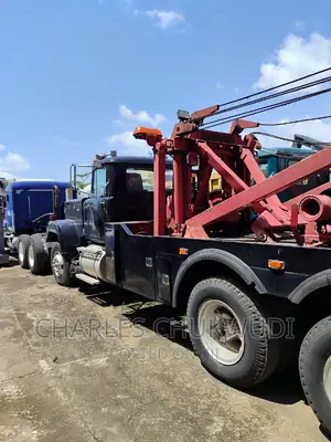Mack Towing Van 40tons