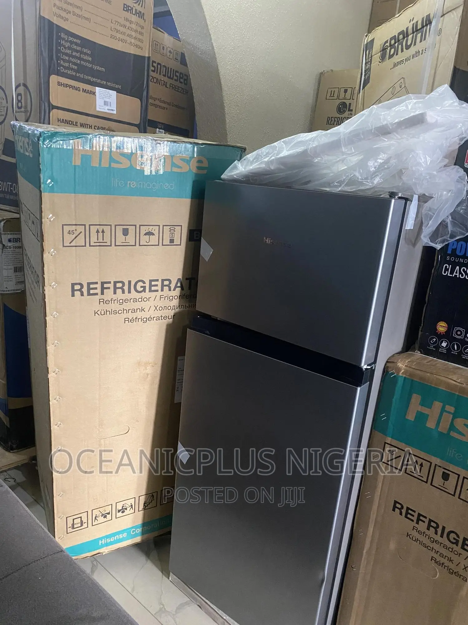 Hisense 124l Double Door Refrigerator With Led Lamp