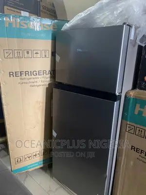 Hisense Double Door Top Refrigerator 124l