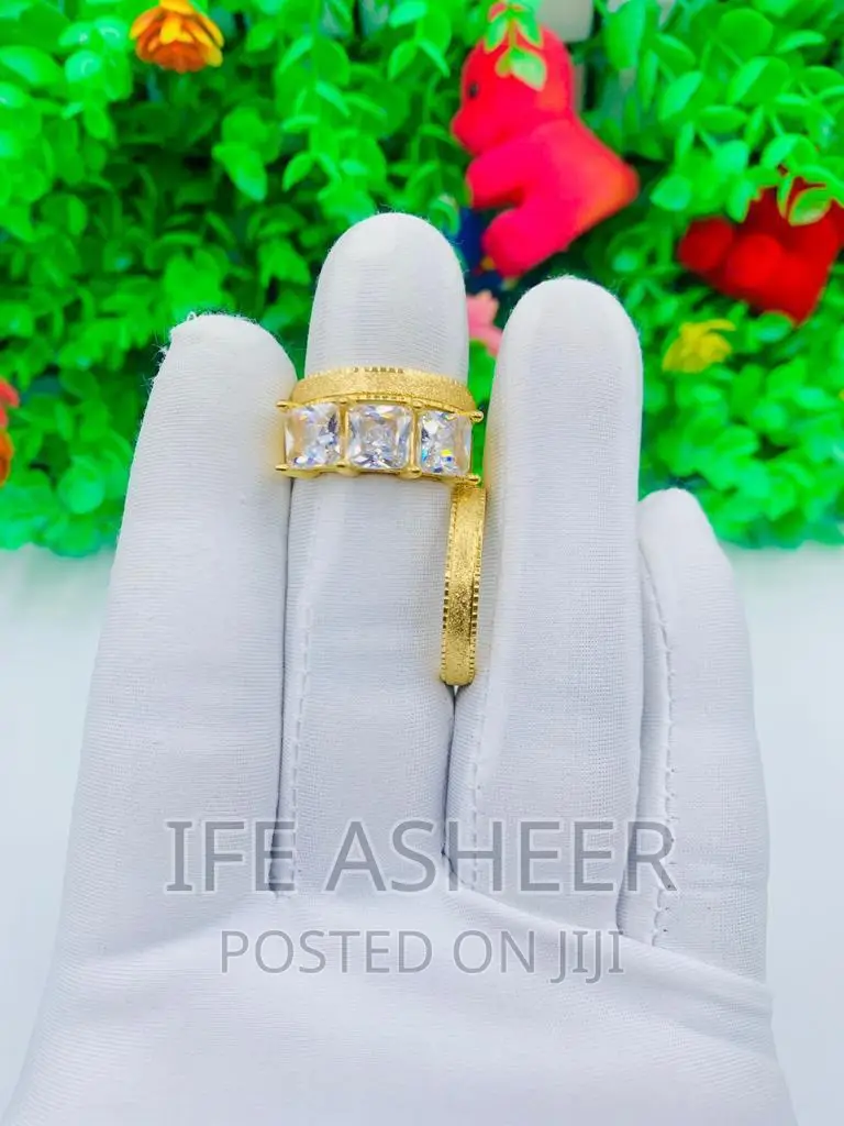 George Cole Couples Wedding Ring 004 - Gold