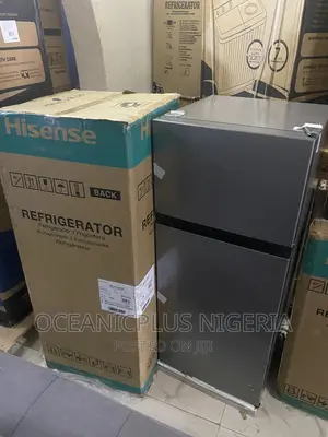 Hisense 124l Tempered Glass Shelves Refrigerator