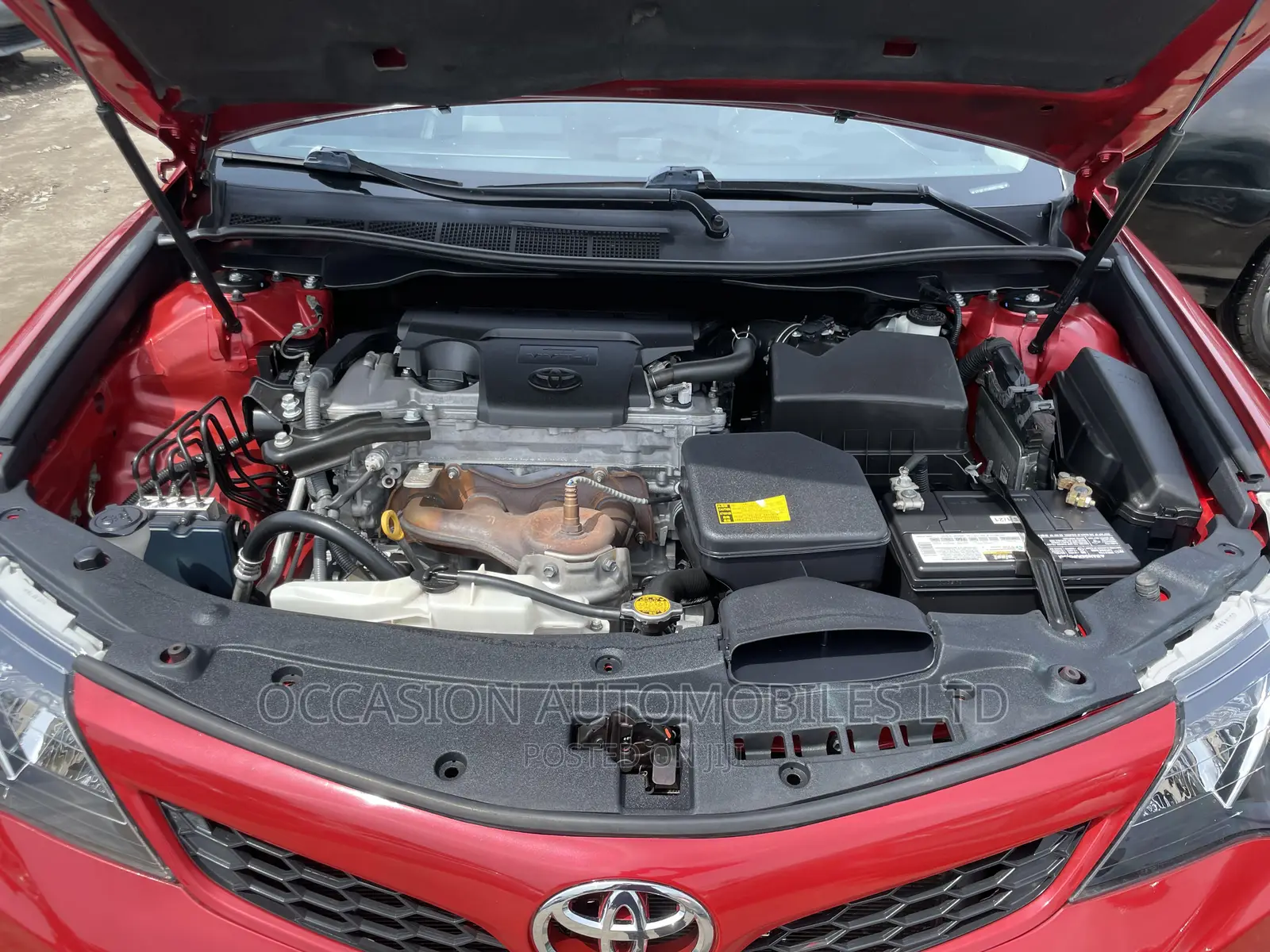 Toyota Camry 2012 Red