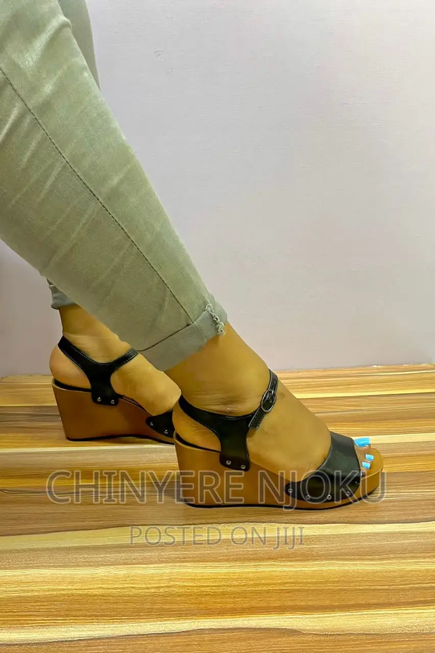 Female Wedge Shoes