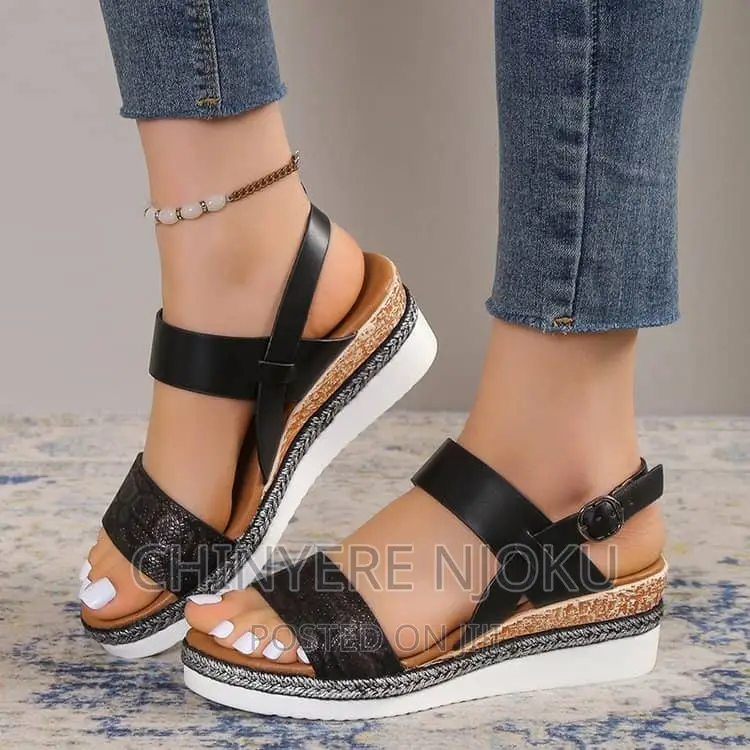 Female Sandals With Wooden Sole