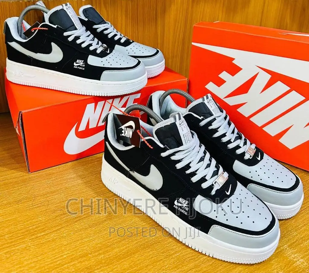 Nike Air Force Sneakers