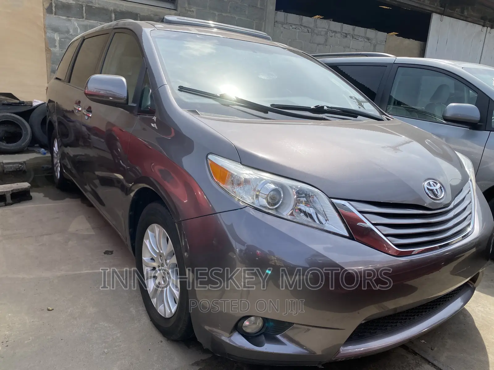 Toyota Sienna 2016 Gray