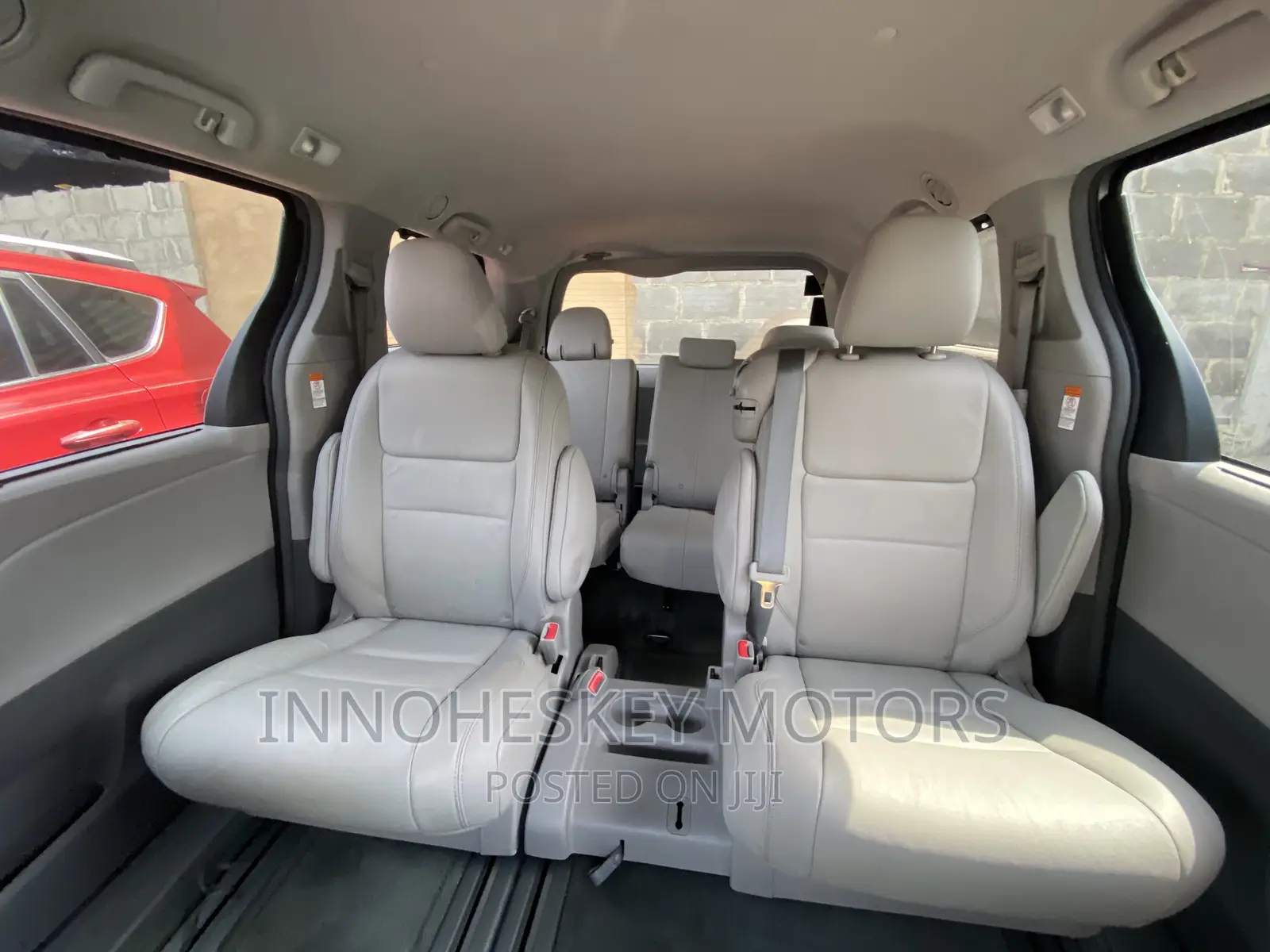 Toyota Sienna 2016 Gray
