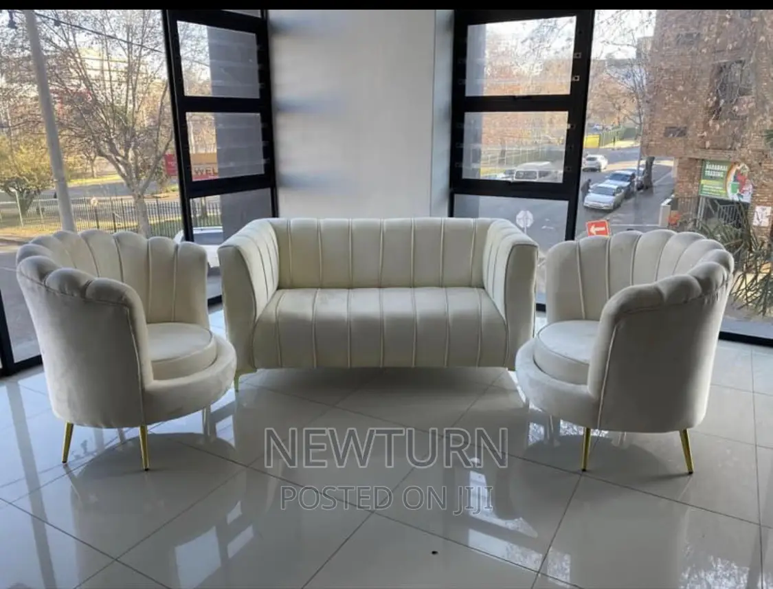 Five Seater’S Fabric Couch’S.