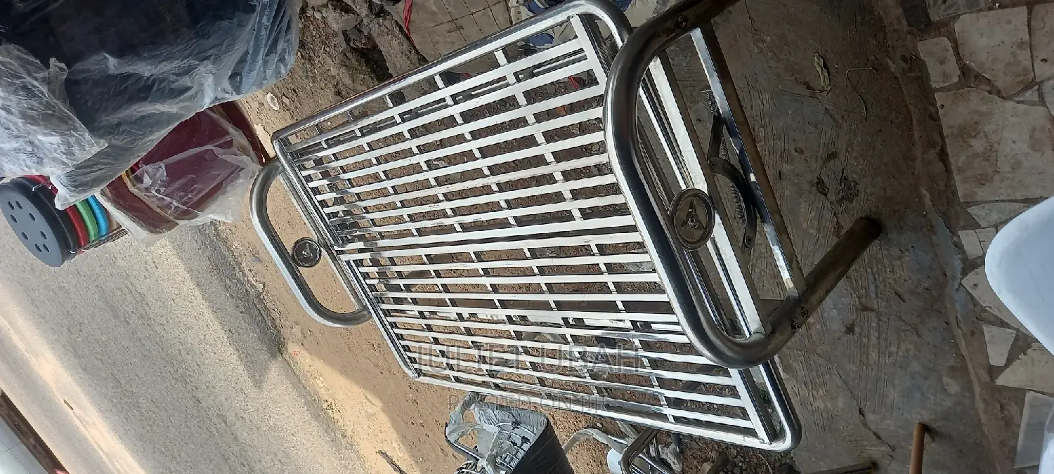 Stainless Three Sitter Chair