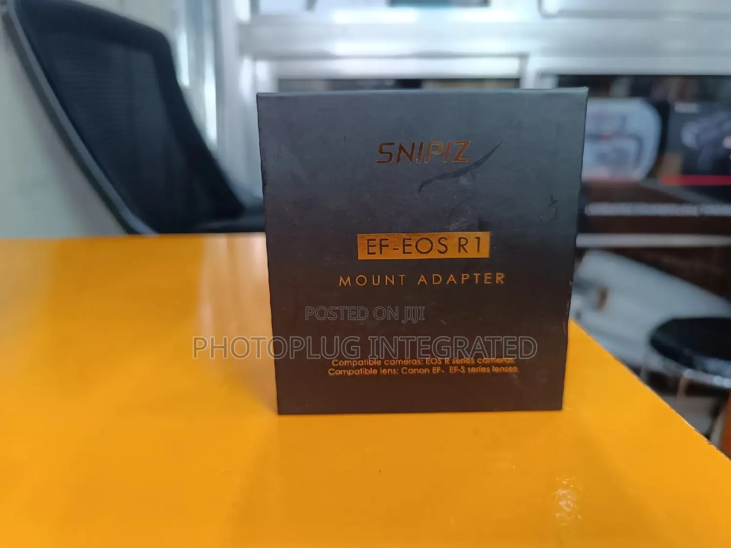 Snipiz EF-EOS R Mount Adapter