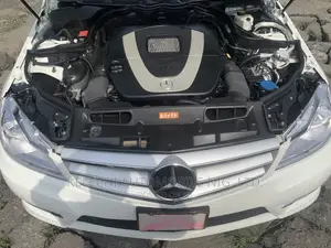 Mercedes-Benz C300 2012 White