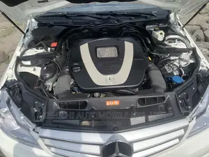 Mercedes-Benz C300 2012 White
