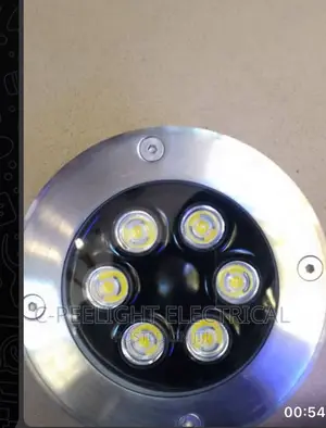 6eyes Floor Lights
