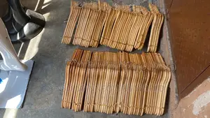 Wood Hangers With Glossy Finishing