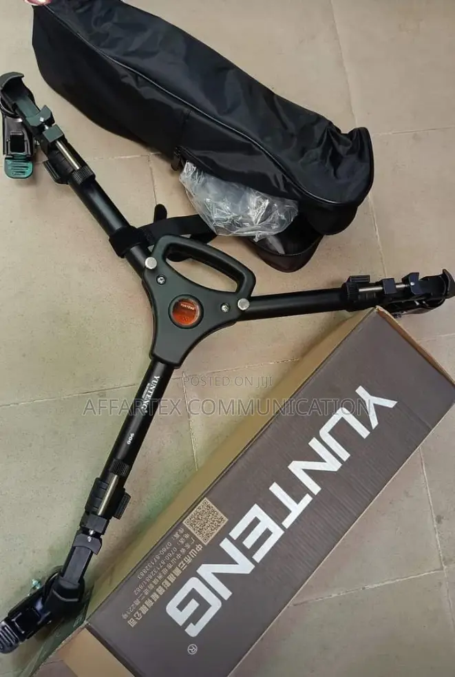 Tripod Dolly