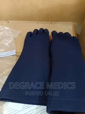 Lead Gloves