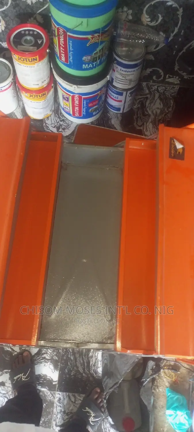 Empty Tools Box