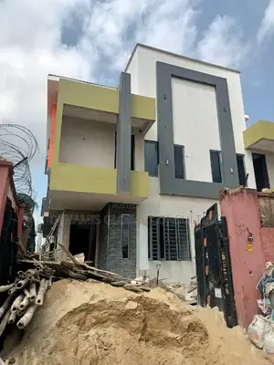 Furnished 4bdrm Duplex in Western Area, GRA Phase 1 for sale