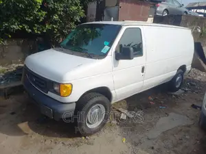 Ford E250 2006 White