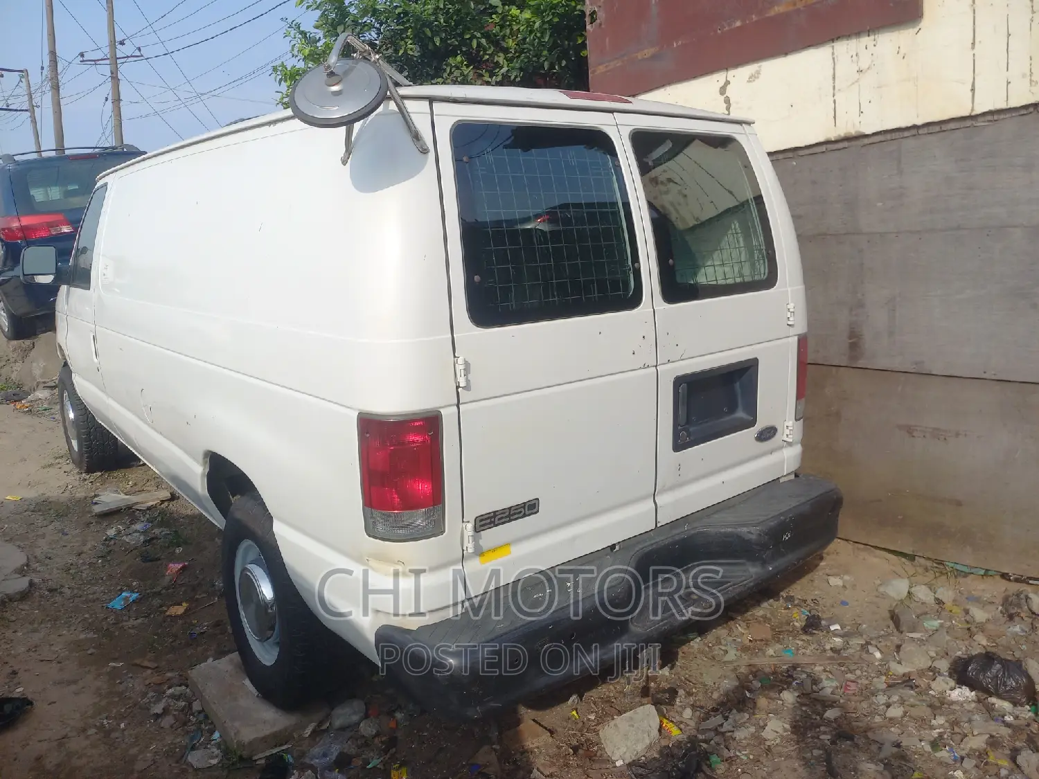 Ford E250 2006 White