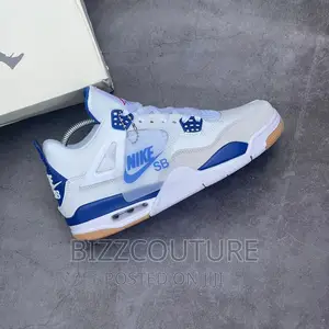 Original NIKE SB X AIR JORDAN 4 Sapphire Available in Store
