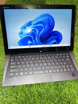 Laptop Sony VAIO Duo 13 SVD1321X9E 4GB Intel Core i5 SSD 128GB