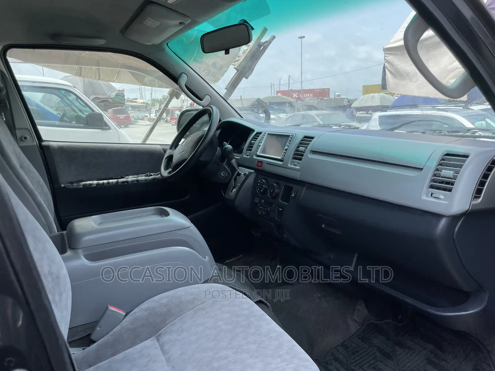 Toyota Regius 2010 Grey