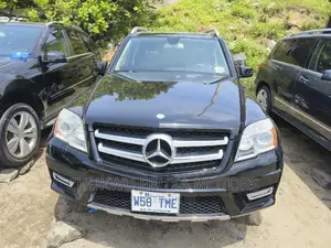 Mercedes-Benz GLK-Class 350 4MATIC 2011 Black