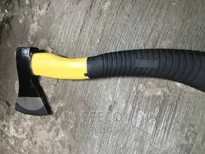 Ax Wrought Premium Plastic Handle 800g