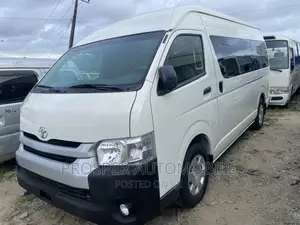 Toyota HiAce 2020 White