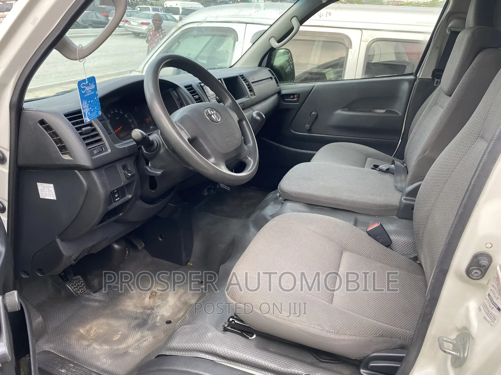Toyota HiAce 2020 White