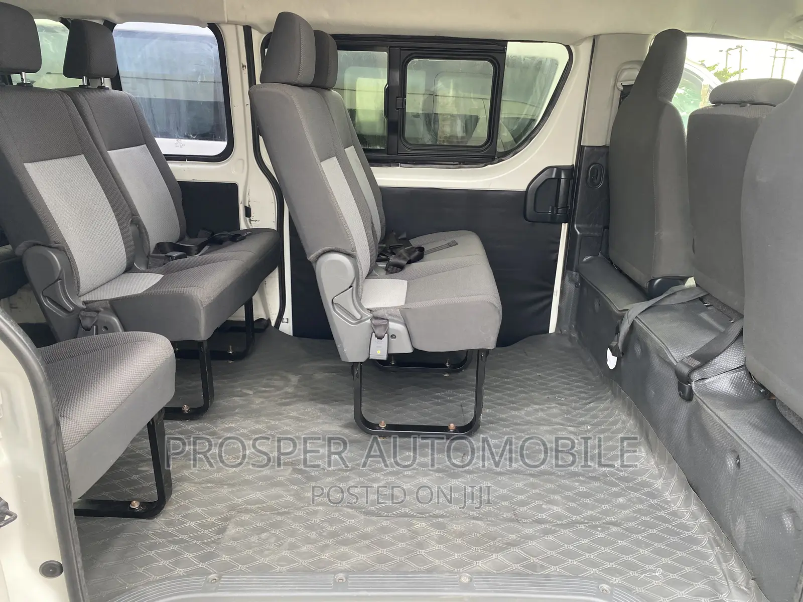 Toyota HiAce 2020 White