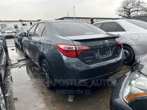 Toyota Corolla 2016 Gray