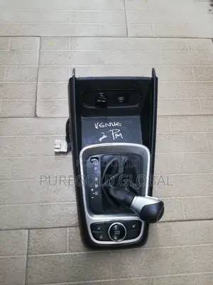 Hyundai Venue Gear Control Lever