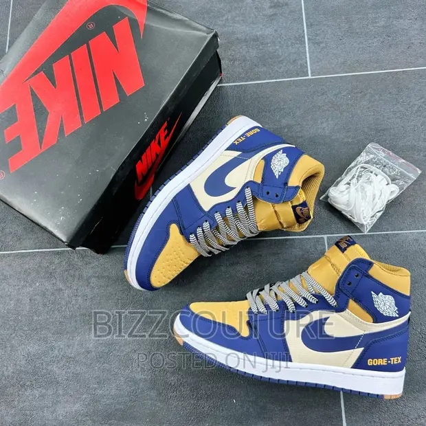 what stores sell jordan 1