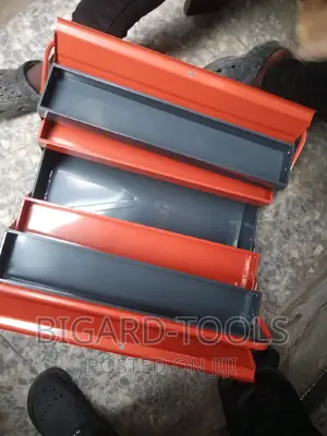 Empty Toolsbox