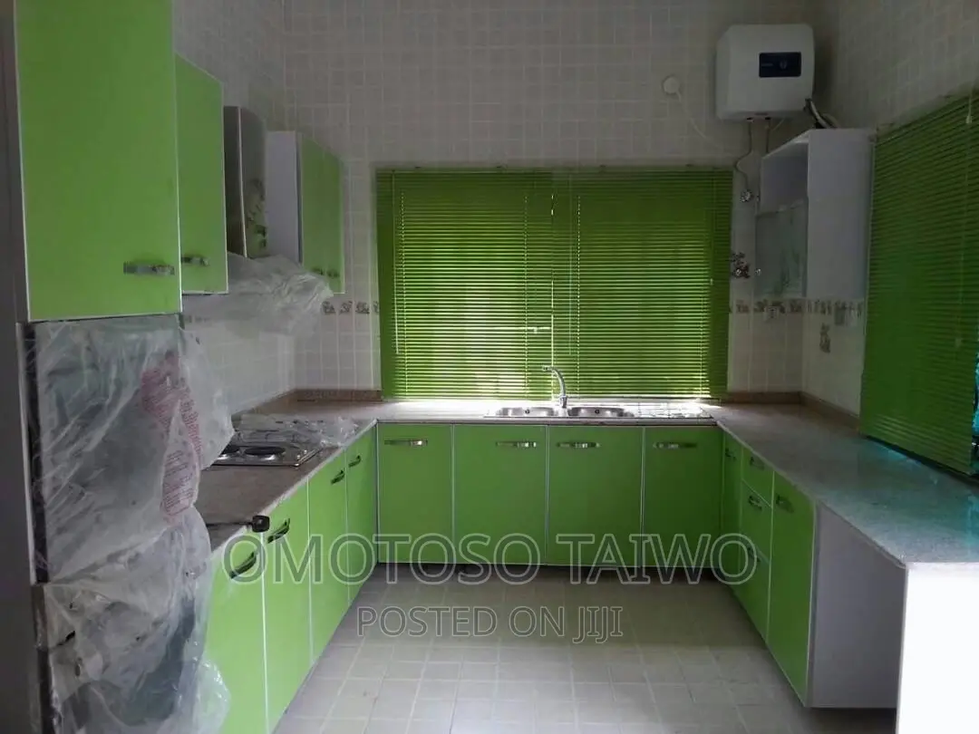 Kitchen Cabinet
