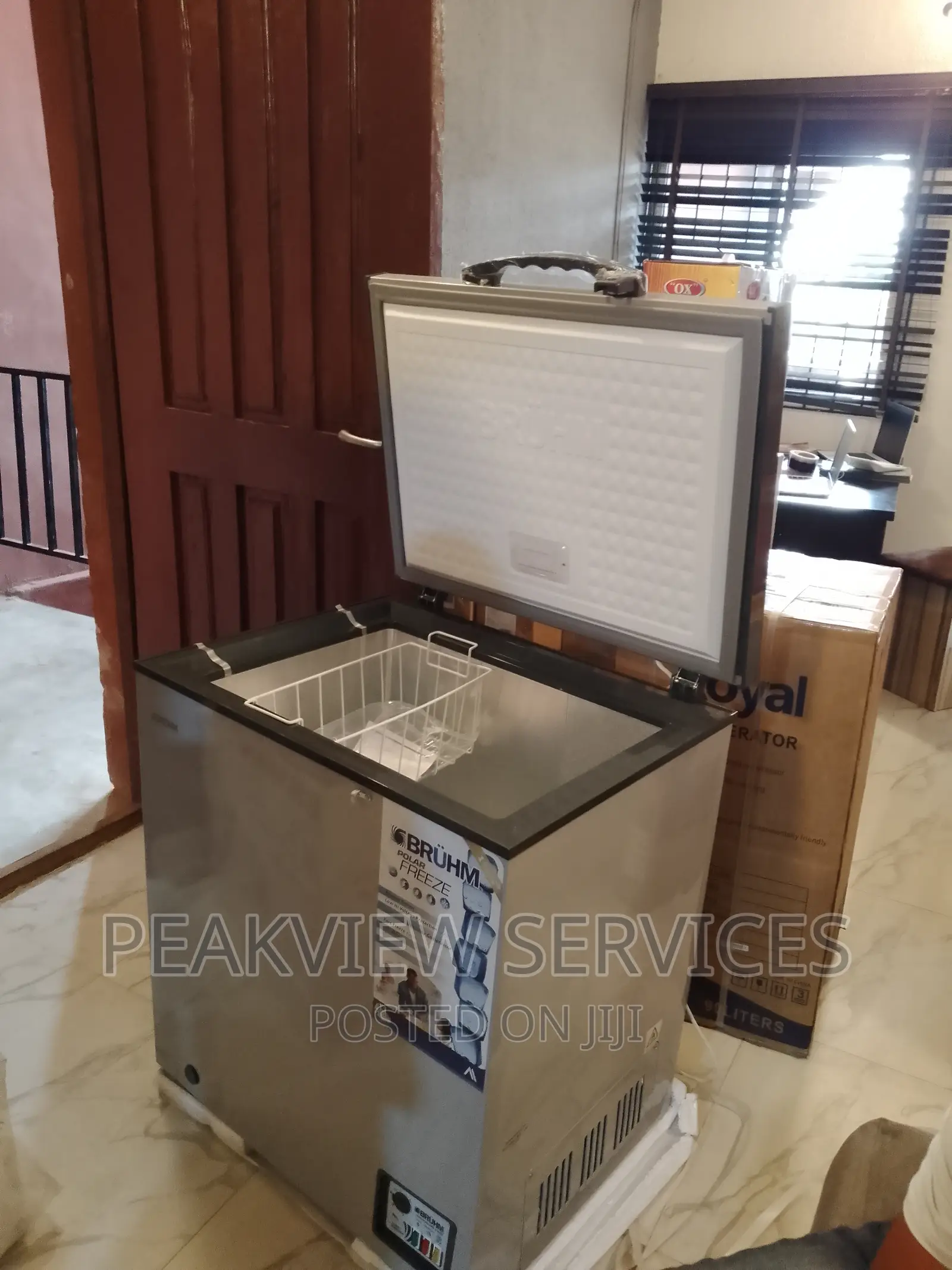 Top World (Bruhm 160mm)Chest Freezer +Key Lock