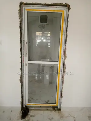 Single Leaf Aluminum Hinge Door