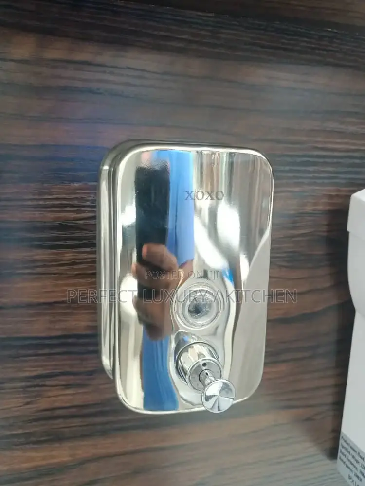 Manuel Soap Dispenser