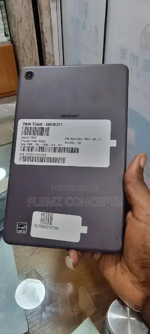 Samsung Galaxy Tab A 8.4 (2020) 32 GB Gray