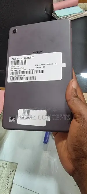 Samsung Galaxy Tab A 8.4 (2020) 32 GB Gray