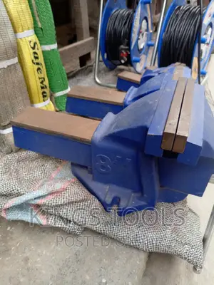 Bench Vice 8"