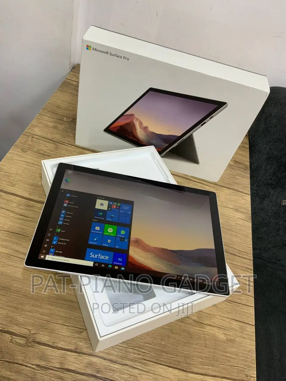 Laptop Microsoft Surface Pro 7 4GB Intel Core I3 SSD 128GB